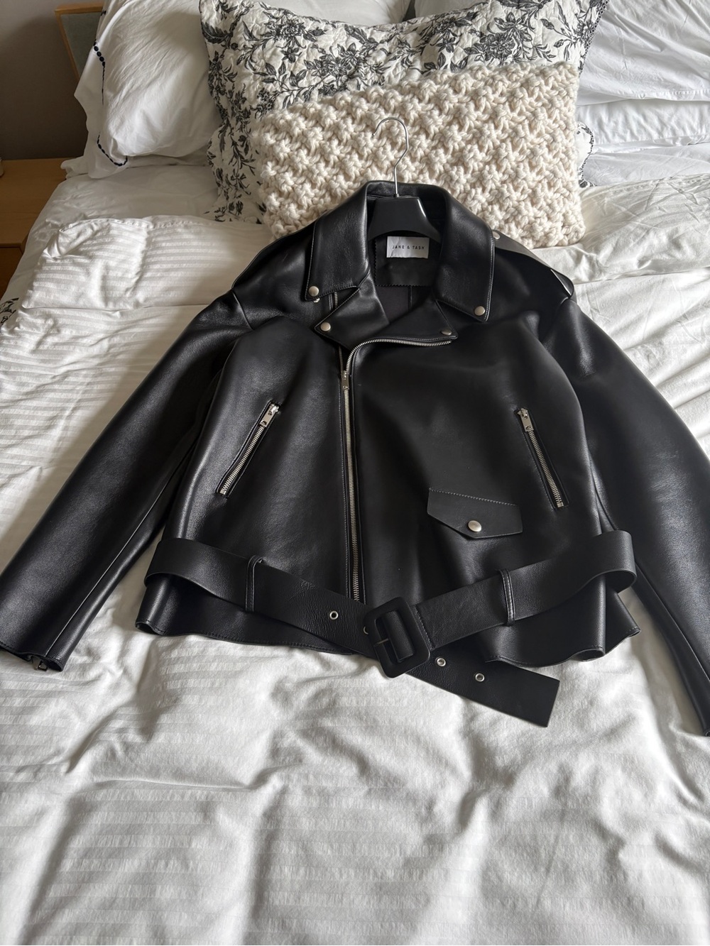 Women's Black Leather Moto Jacket - Picture 4 of 4